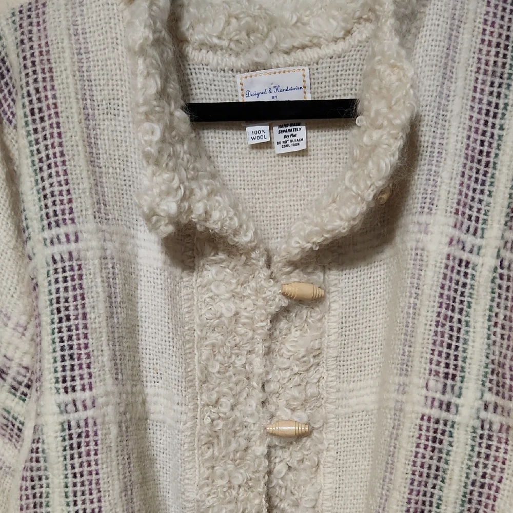 Vintage Handwoven 100% Wool Knit One of a Kind Cardigan Size Large